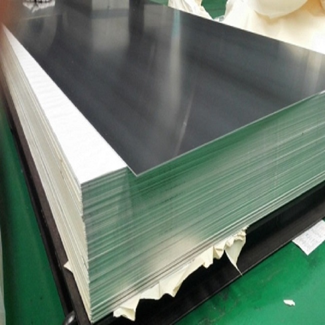 Anodized aluminum plate