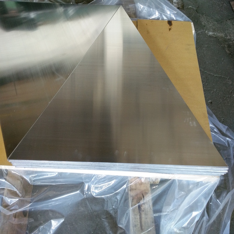 Alloy aluminum plate